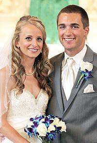Rowley, Minnaert say vows