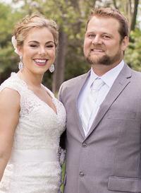 Olinger, Wire say vows